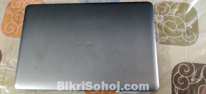 ASUS X541U